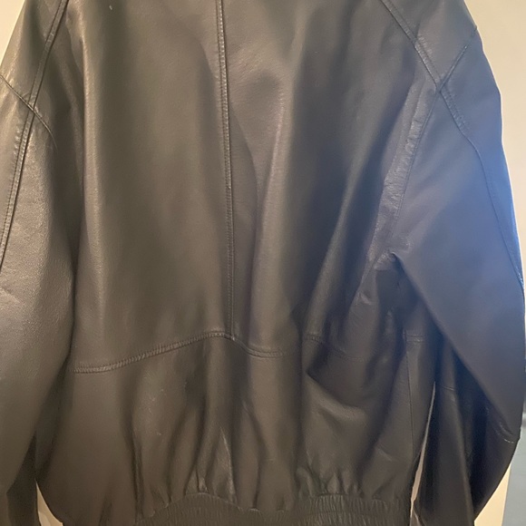Men’s Leather Danier Jacket - Picture 2 of 3
